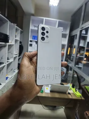 New Samsung Galaxy A73 5G 128 GB White