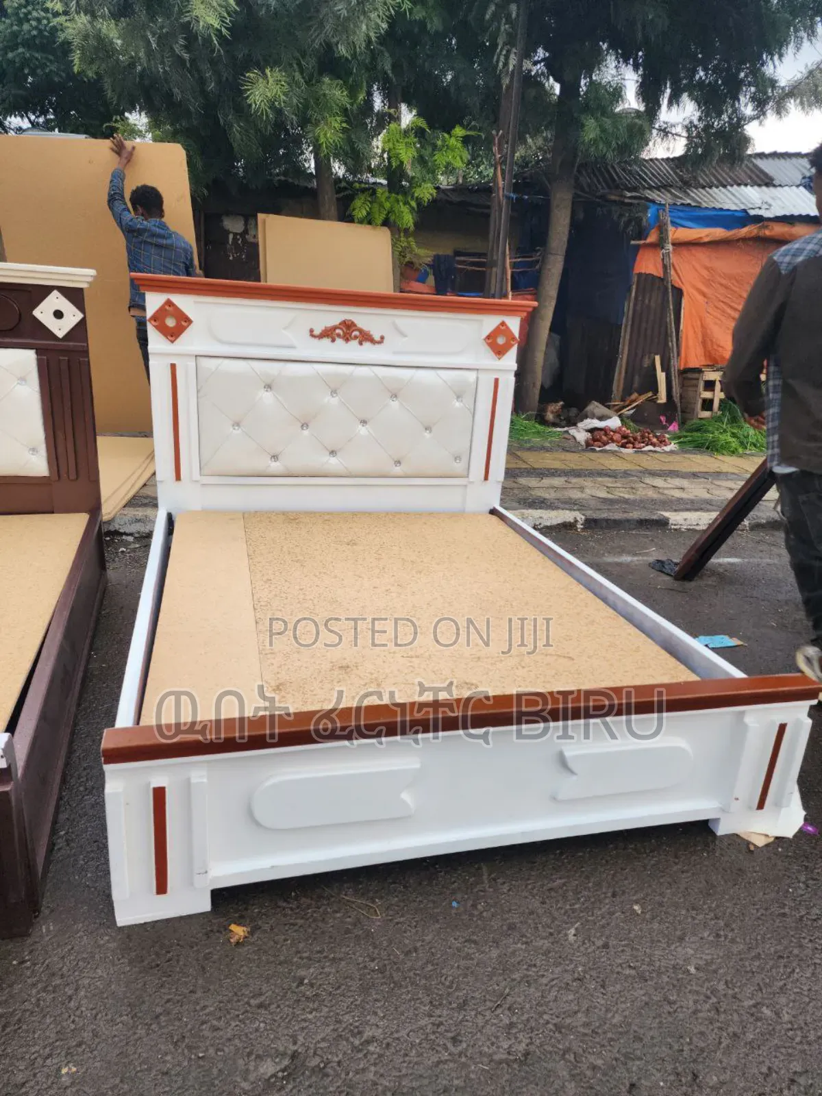 እምዴፍ አልጋ በጥራት የተሰራ ነው ስፋት 1/50