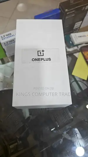 Photo - New OnePlus 11 512 GB Black