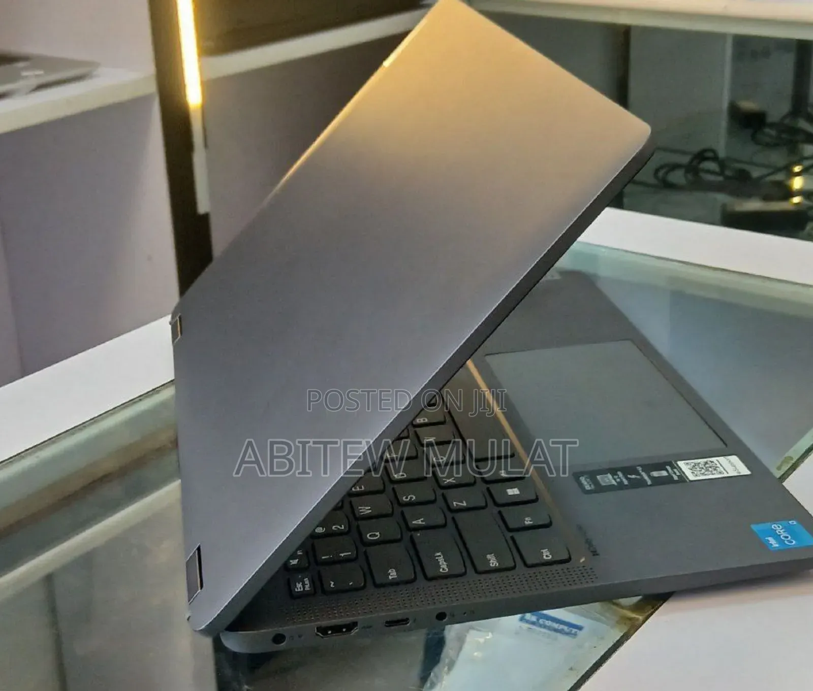 New Laptop Lenovo IdeaPad Flex 14 8GB Intel Core I3 SSD 256GB