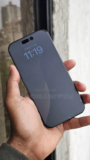 New Apple iPhone 16 Pro 256 GB Black