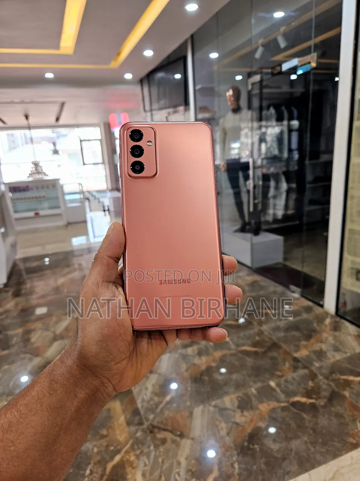 New Samsung Galaxy M23 128 GB Gold