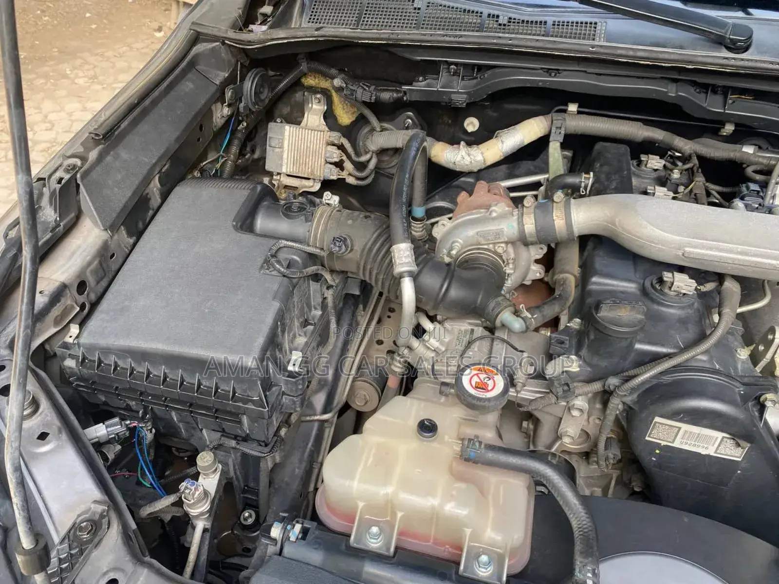 Toyota Hilux 2016 Black