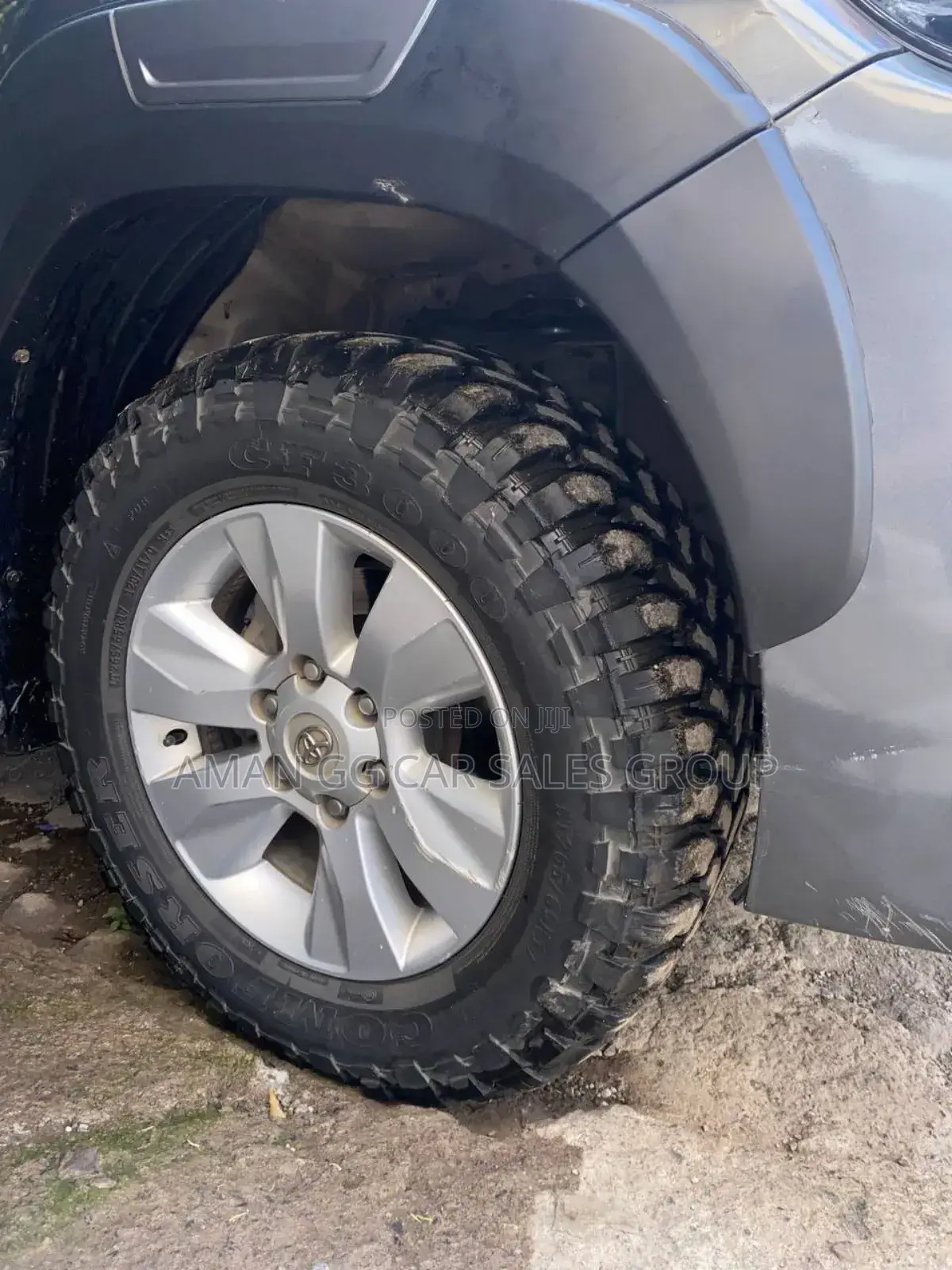 Toyota Hilux 2016 Gray