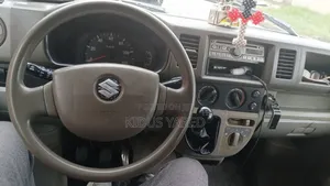 Suzuki Every Wagon 2012 Silver