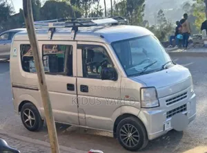 Suzuki Every Wagon 2012 Silver