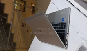 New Laptop HP EliteBook 840 G8 16GB Intel Core I5 SSD 512GB
