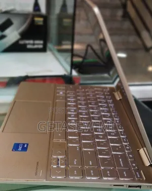 New Laptop HP Envy X360 16GB Intel Core I7 SSD 512GB