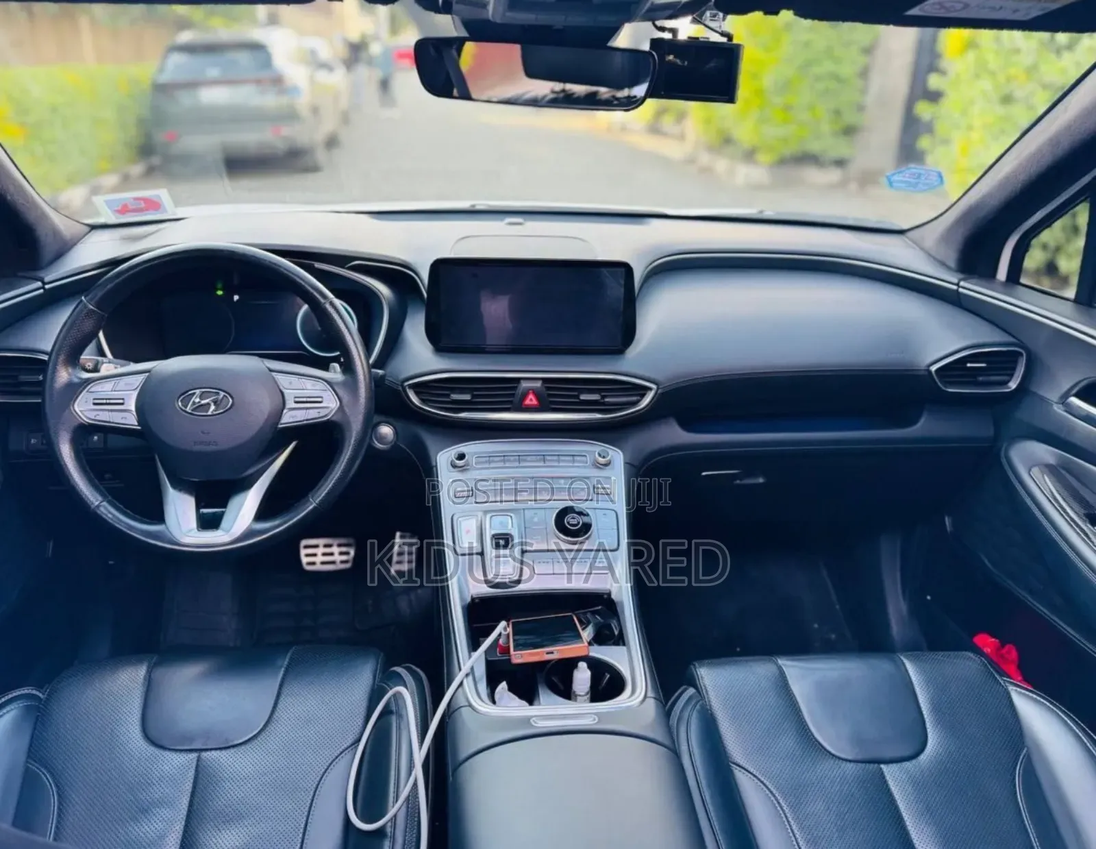 Hyundai Santa Fe 2022 White