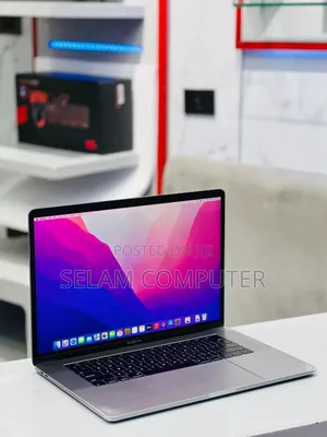 New Laptop Apple MacBook 2016 16GB Intel Core I7 SSD 500GB