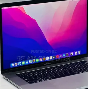 New Laptop Apple MacBook 2016 16GB Intel Core I7 SSD 500GB