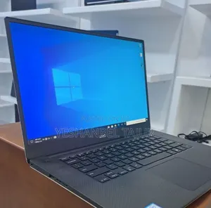 Photo - New Laptop Dell Precision 15 3520 16GB Intel Core I7 SSD 512GB