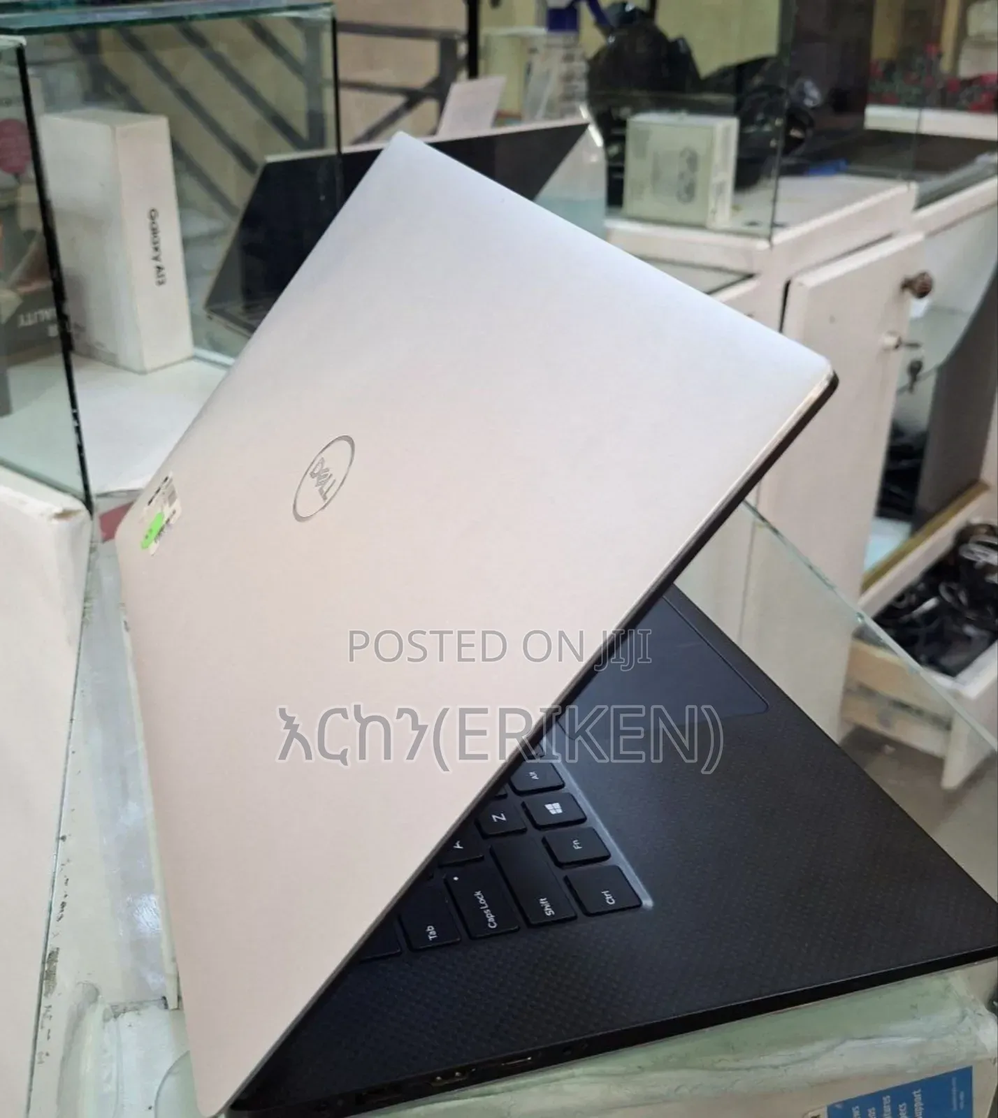 New Laptop Dell Precision 15 5540 16GB Intel Core I7 SSD 512GB