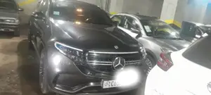 Photo - Mercedes-Benz EQC EQC400 4MATIC 2022 Gray