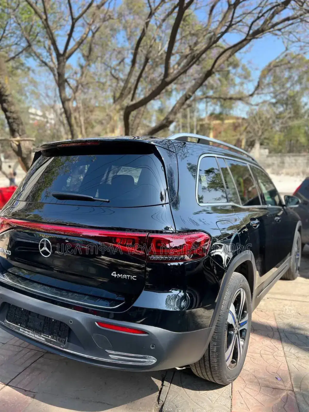 New Mercedes-Benz EQB 300 4MATIC 2023 Matt Black