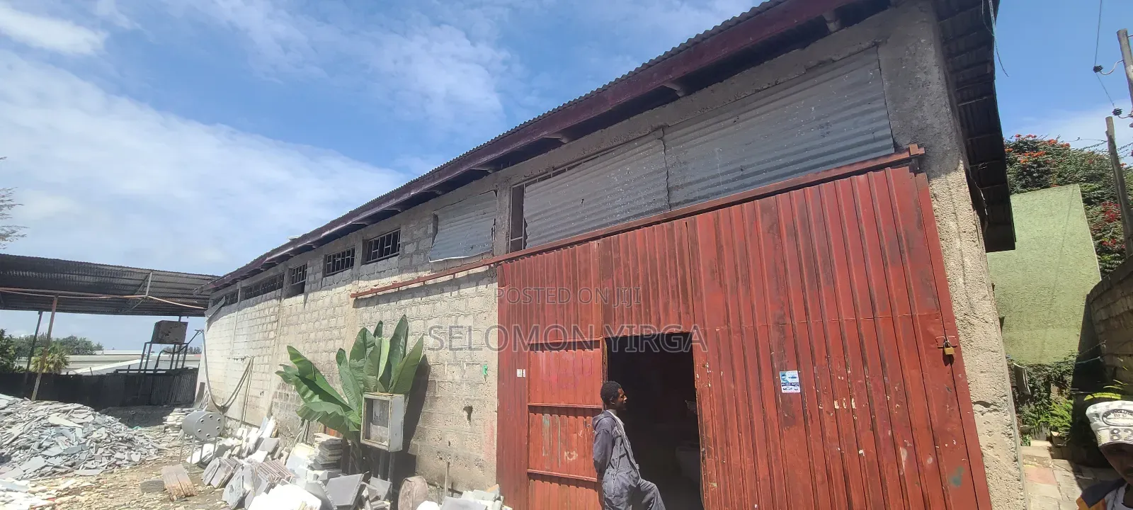 የሚሸጥ መጋዘን ቃሊቲ