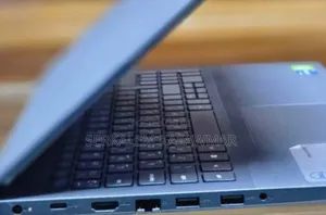 New Laptop Dell Vostro 15 3000 8GB Intel Core I5 SSD 512GB