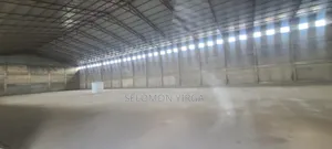 የሚሸጥ መጋዘን ቃሊቲ አከባቢ