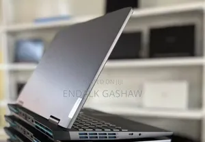 New Laptop Lenovo LOQ 15ARP9 16GB Intel Core I5 SSD 512GB