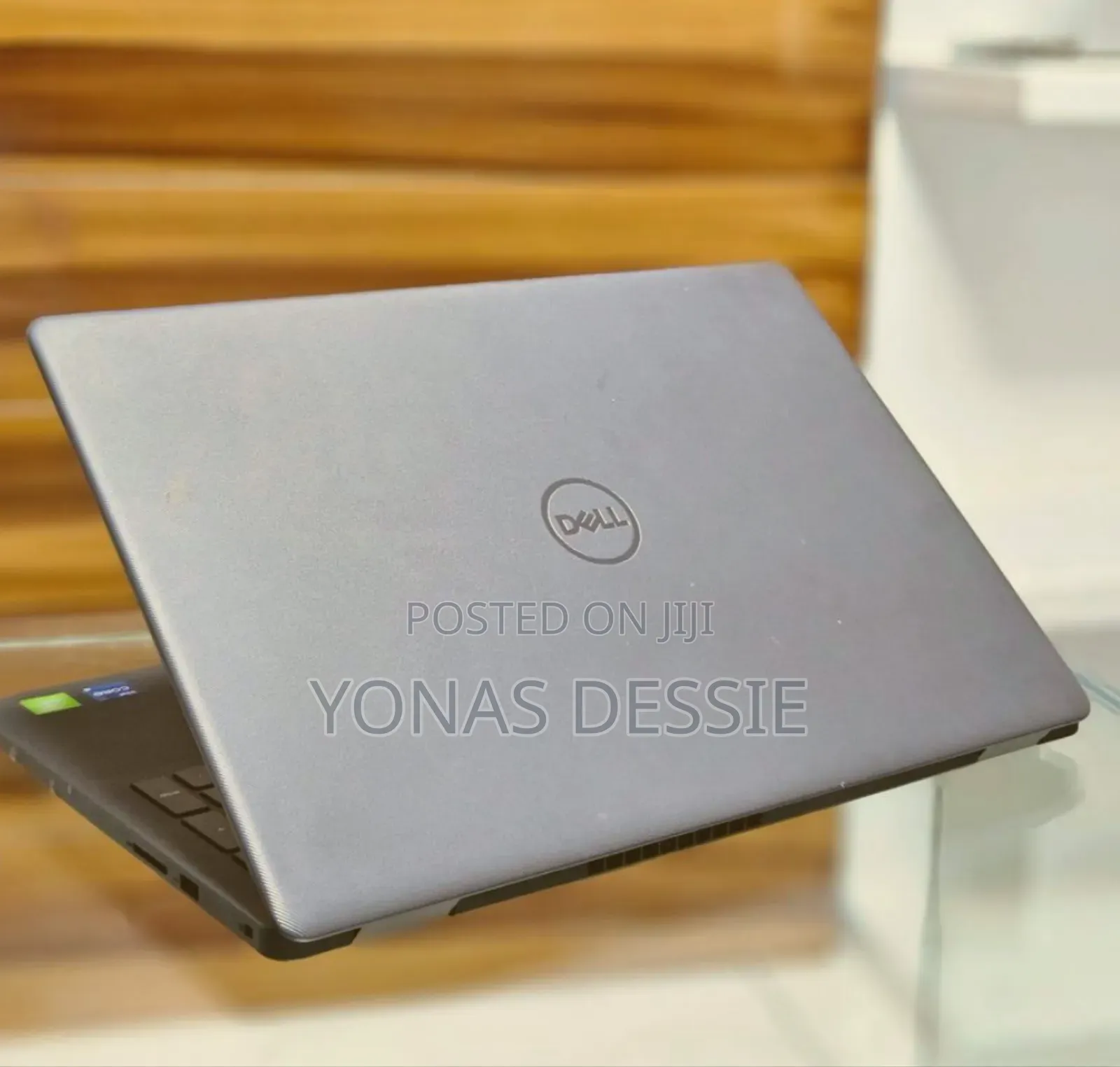 New Laptop Dell Vostro 15 3000 16GB Intel Core I7 SSD 512GB