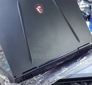New Laptop MSI GP75 Leopard 16GB Intel Core I7 SSD 512GB