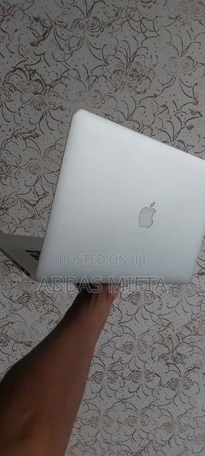 Laptop Apple MacBook Pro 2013 8GB Intel Core I7 HDD 256GB