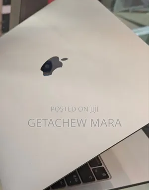 New Laptop Apple MacBook Pro M1 8GB Apple M1 Pro SSD 256GB