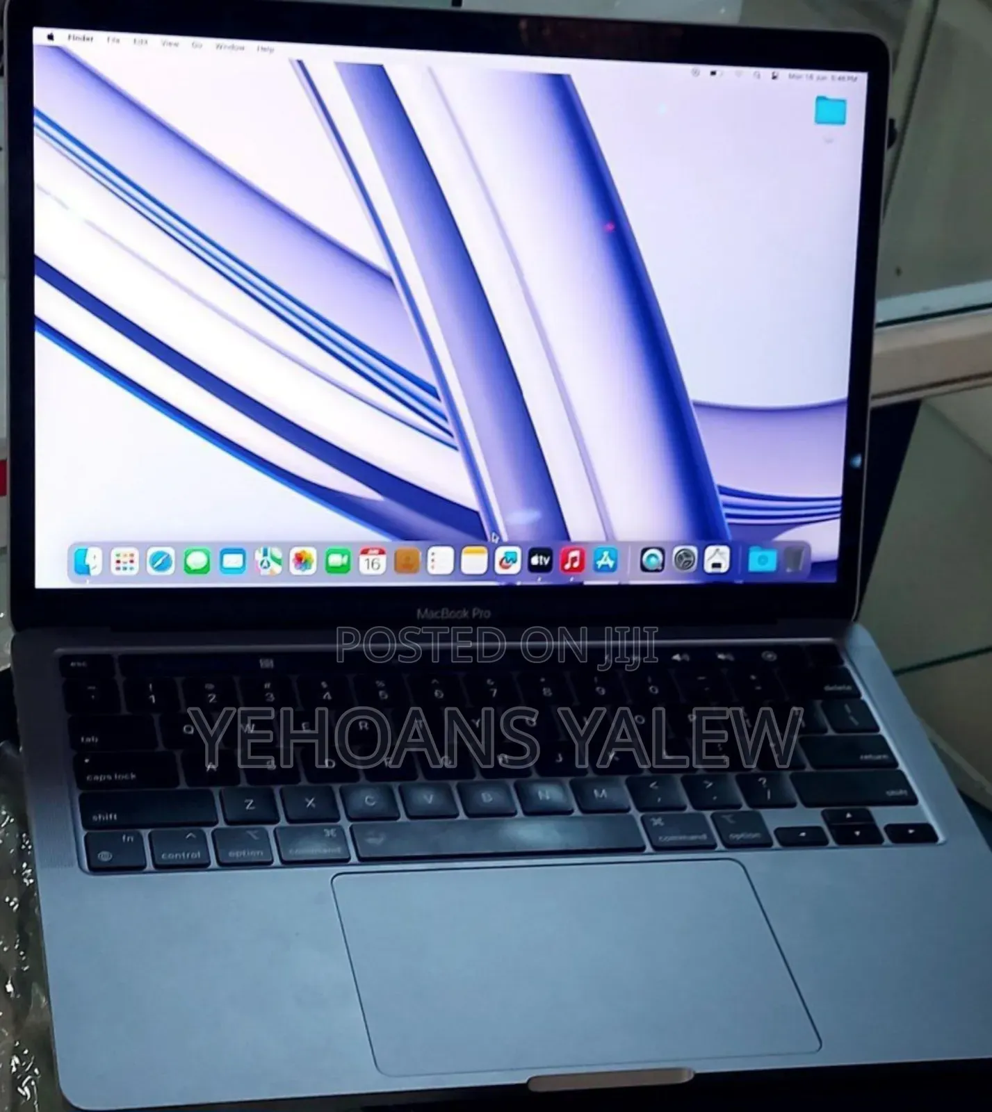 New Laptop Apple MacBook Pro 8GB Intel Core M2 SSD 256GB