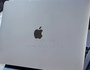 New Laptop Apple MacBook Pro 8GB Intel Core M2 SSD 256GB