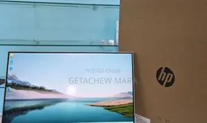 Photo - New Laptop HP Pavilion 15 16GB AMD Ryzen 5 SSD 512GB