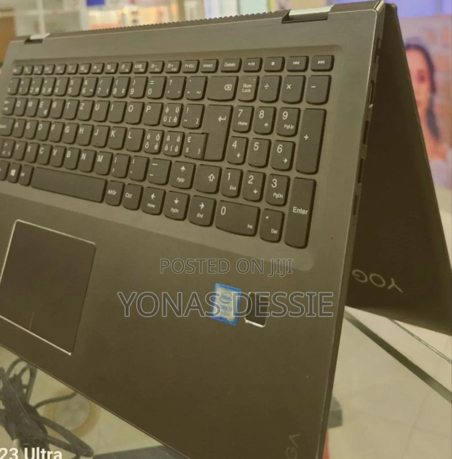 Laptop Lenovo Yoga 710 8GB Intel Core I7 SSD 256GB