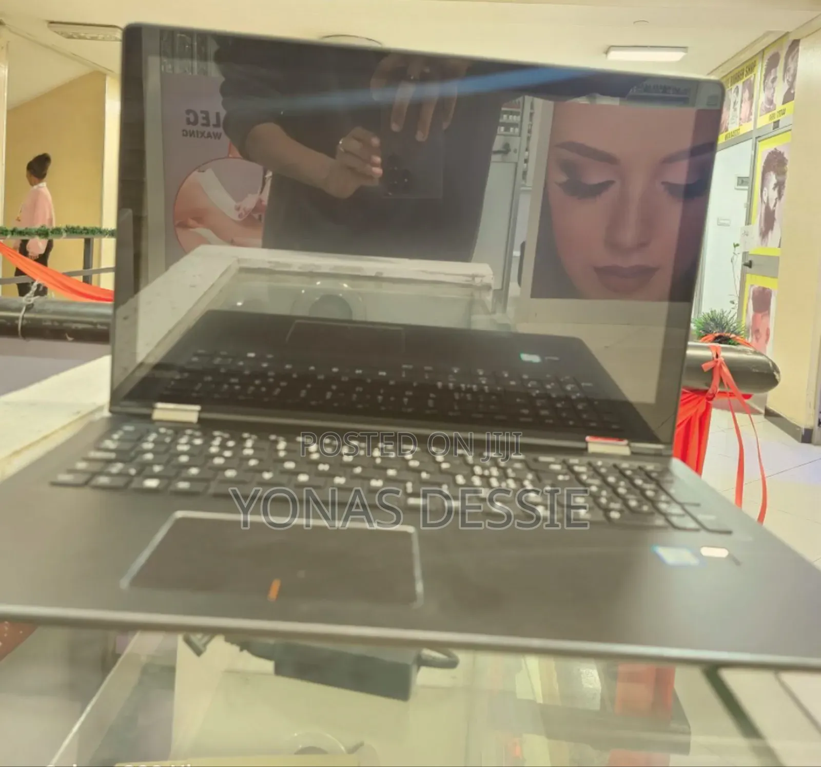 Laptop Lenovo Yoga 710 8GB Intel Core I7 SSD 256GB