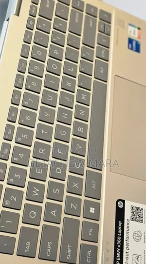 New Laptop HP Envy X360 8GB Intel Core I5 SSD 512GB