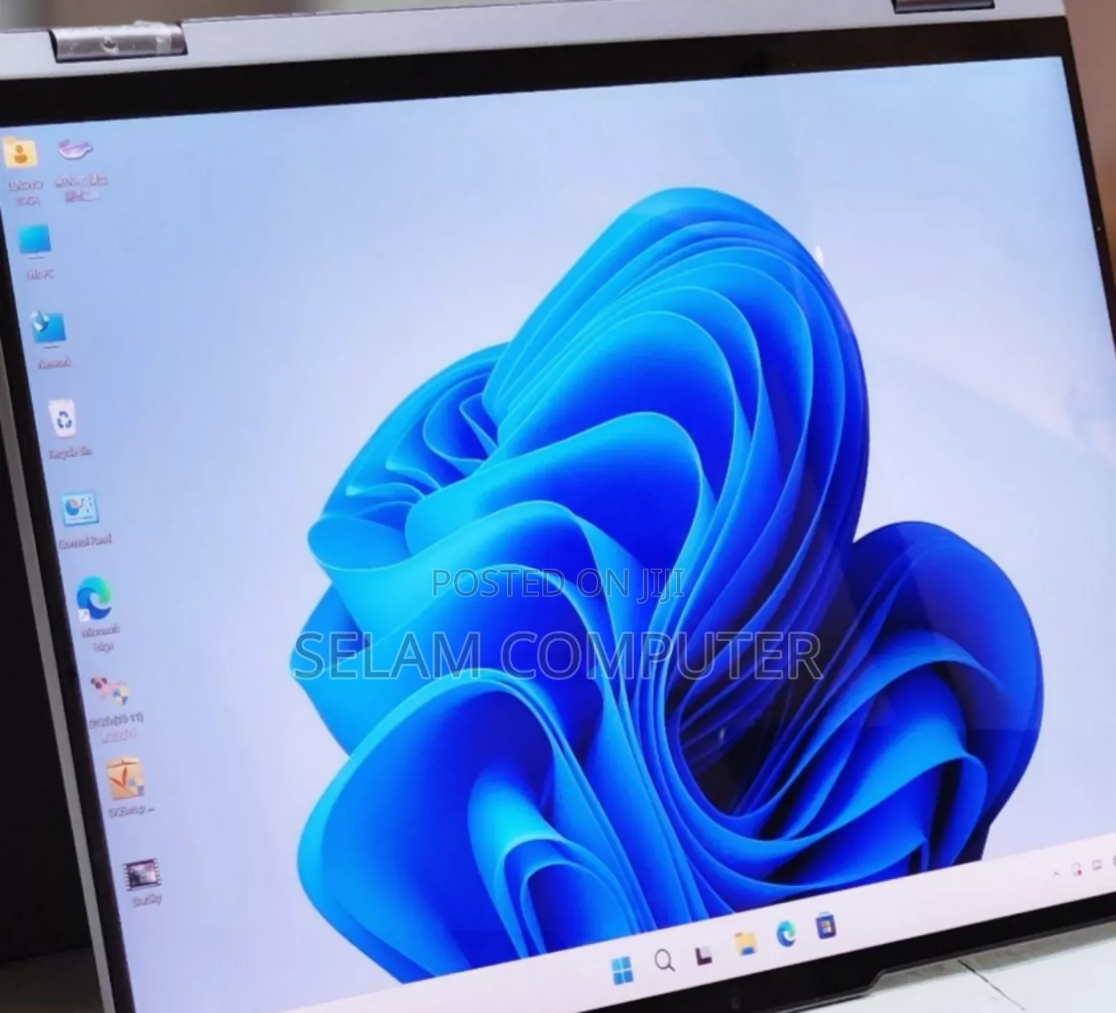 New Laptop Lenovo Yoga 7i 16GB Intel Core I7 SSD 1T