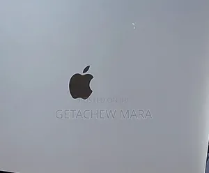 Photo - New Laptop Apple MacBook Pro M1 8GB Intel Core I7 SSD 256GB