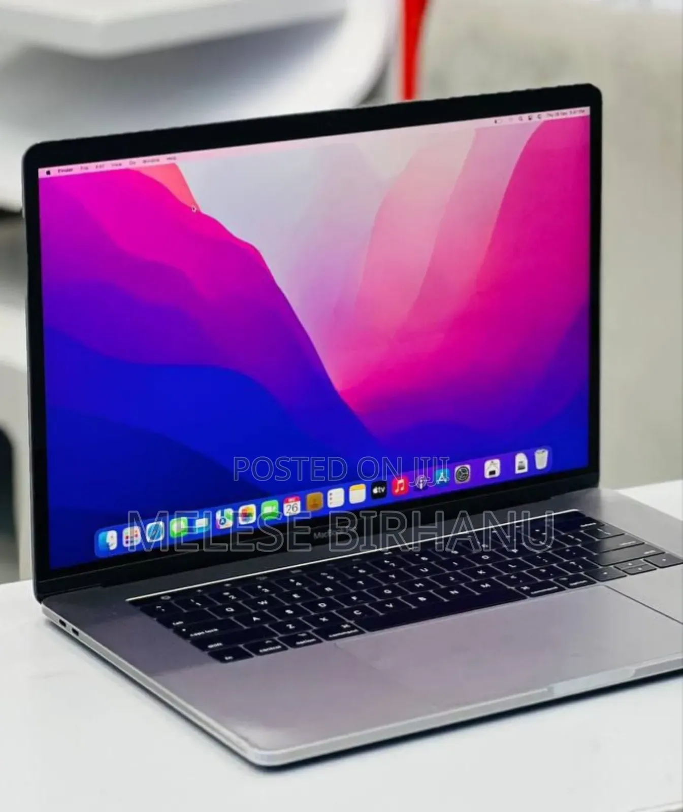 New Laptop Apple MacBook Pro 2016 16GB Intel Core I7 SSD 512GB