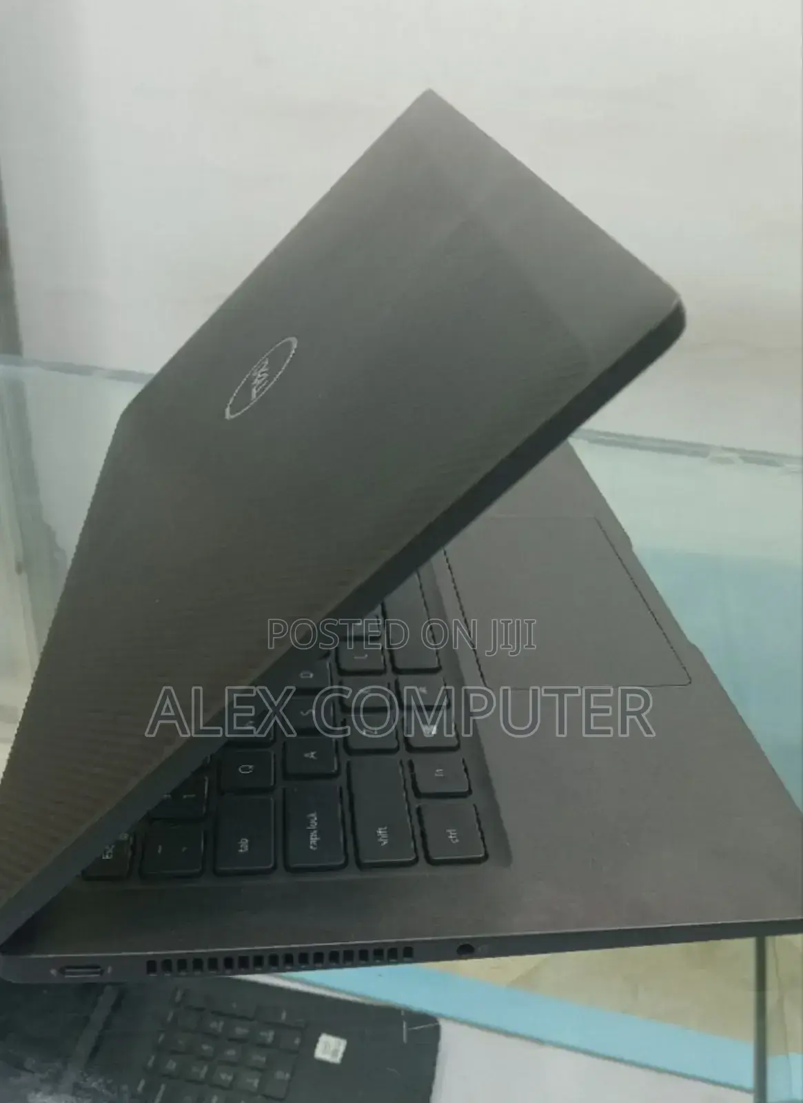 New Laptop Dell Latitude 7420 32GB Intel Core i7 SSD 512GB