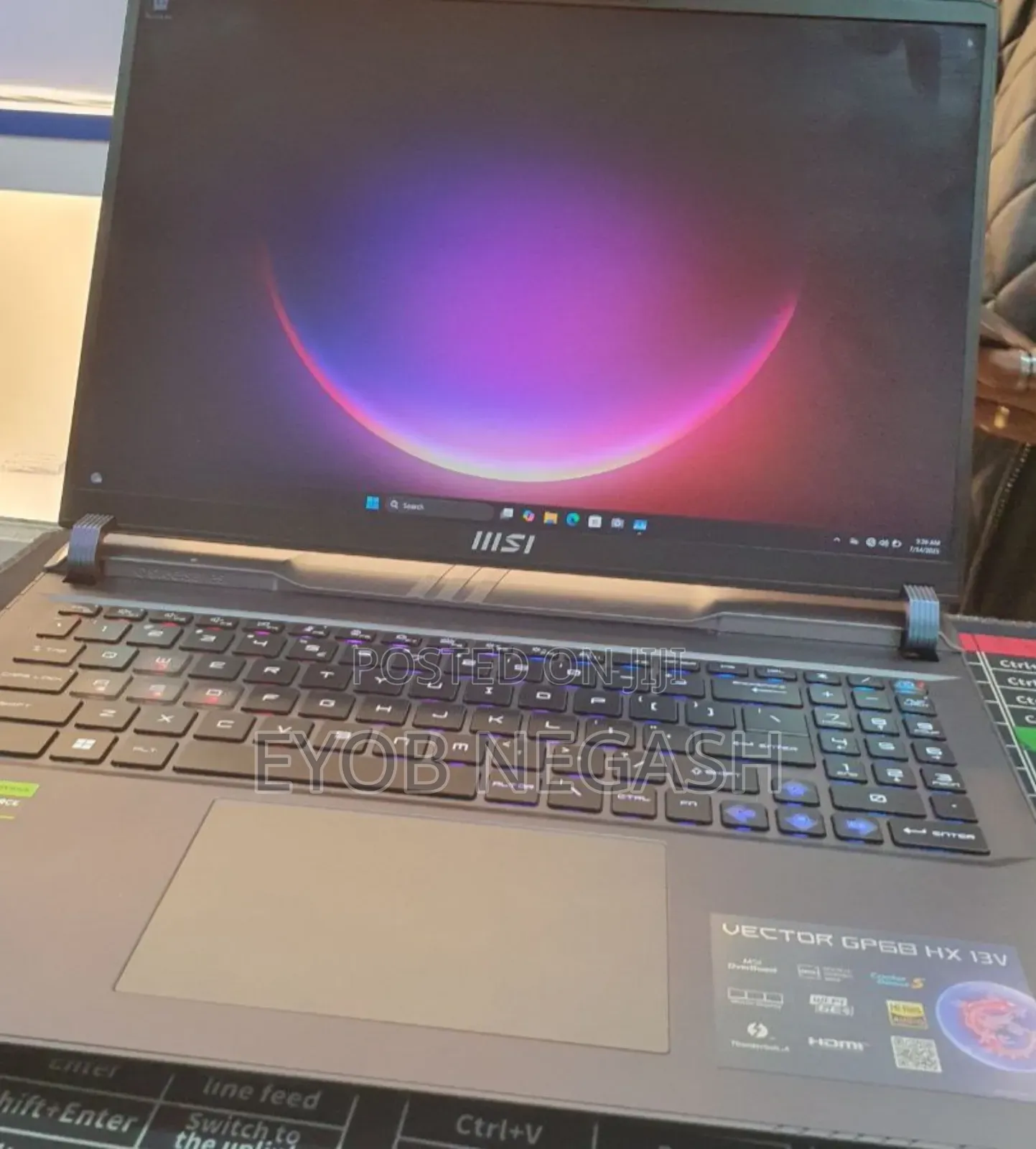 New Laptop MSI Vector GP68 HX 13V 16GB Intel Core I9 SSD 1T