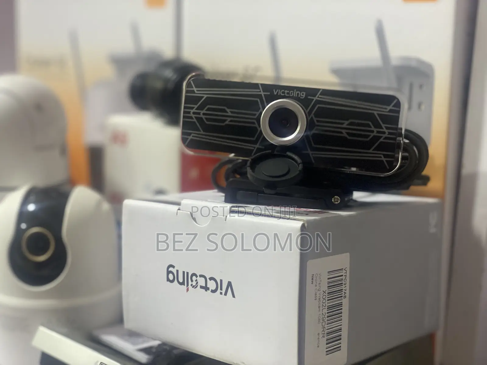 ከፍተኛ ፎቶ ጥራት እና ድምፅ ያቀርባልoriginal Webcam