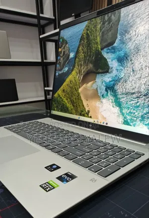 New Laptop HP 16GB Intel Core I7 SSD 1T