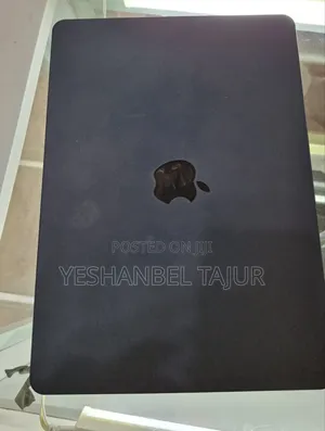 New Laptop Apple MacBook Air 2022 M2 8GB Intel Core I5 SSD 256GB