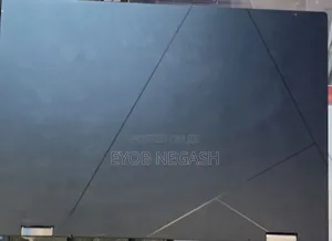 New Laptop Asus ZenBook 13 UX331UN 16GB Intel Core I7 SSD 1T