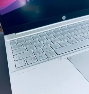 Photo - New Laptop HP Pavilion X2 10 16GB Intel Core I7 SSD 512GB