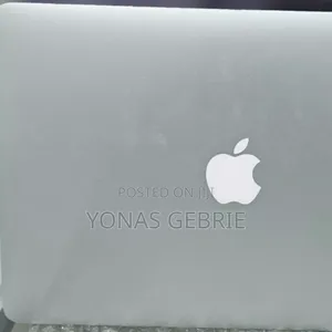 New Laptop Apple MacBook Air 2017 8GB Intel Core I5 SSD 256GB