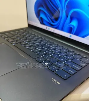 New Laptop Asus Zenbook Duo 14 16GB Intel Core I7 SSD 512GB