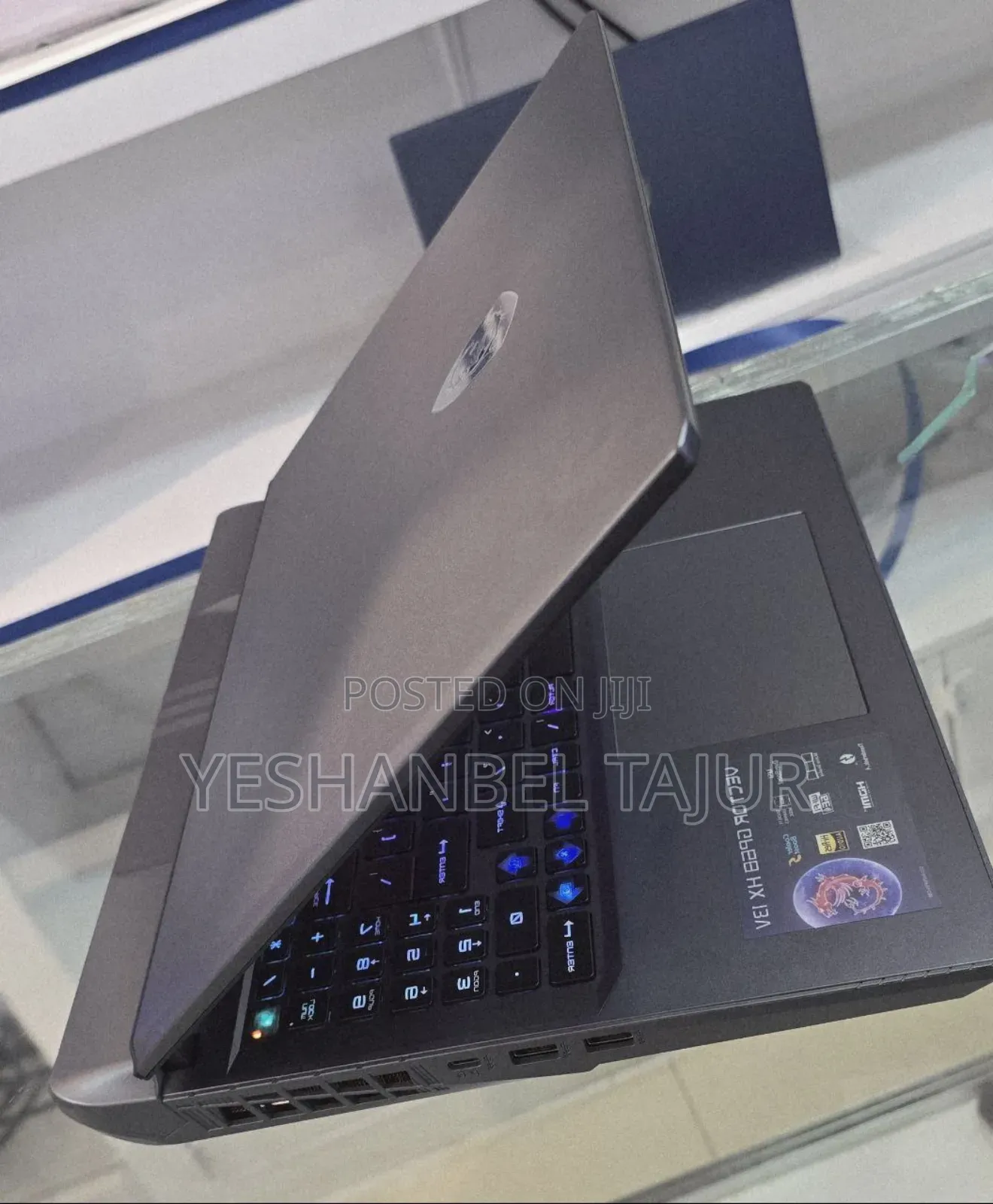 New Laptop MSI Vector 16 HX AI A2XWIG 16GB Intel Core I9 SSD 1T