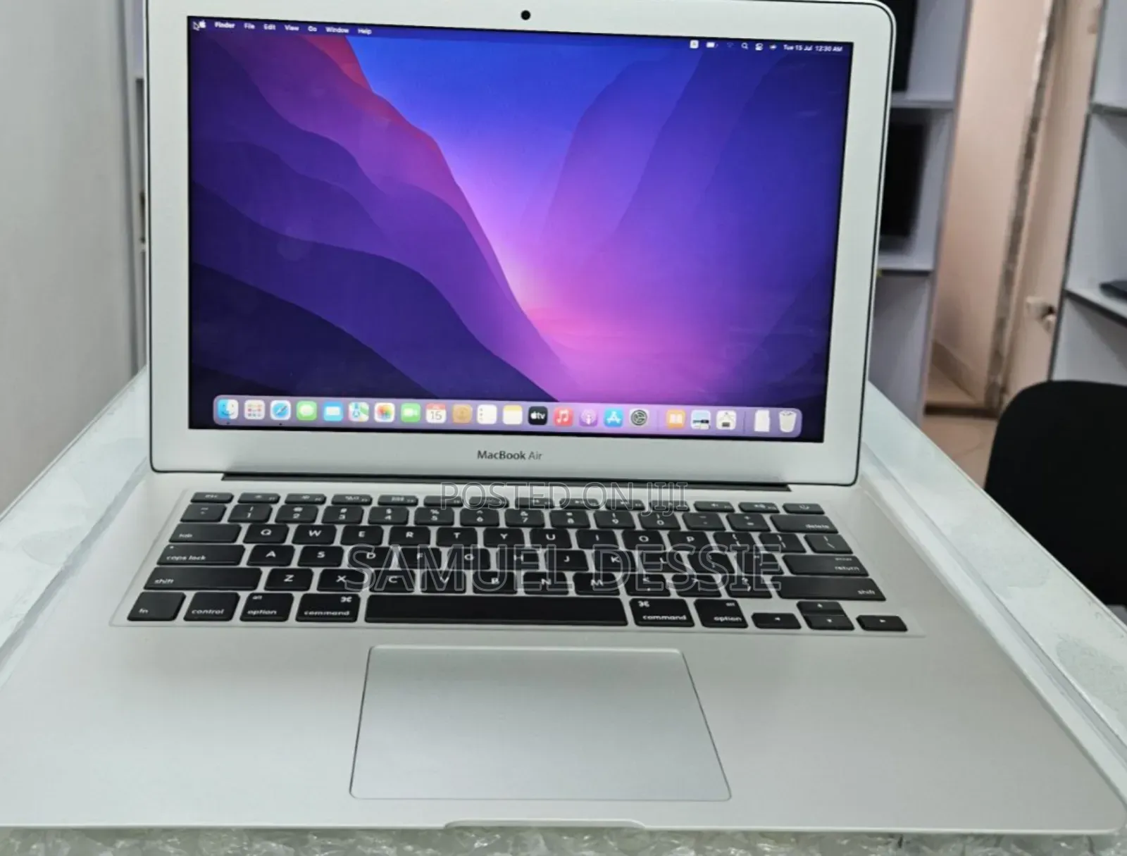 New Laptop Apple MacBook Air 2017 8GB Intel Core I5 SSD 256GB