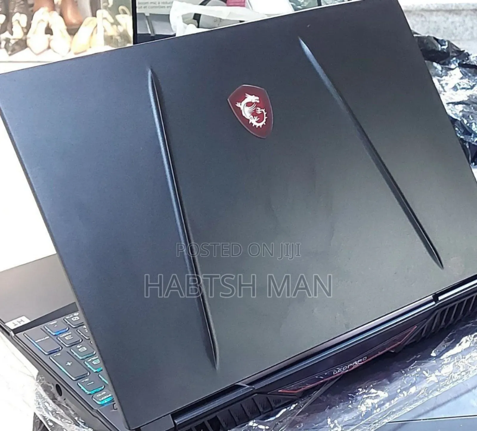 New Laptop MSI GP75 Leopard 16GB Intel Core I7 SSD 1T