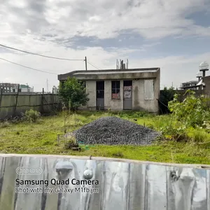 3bdrm Farm House in Oromia-Finfinne for sale