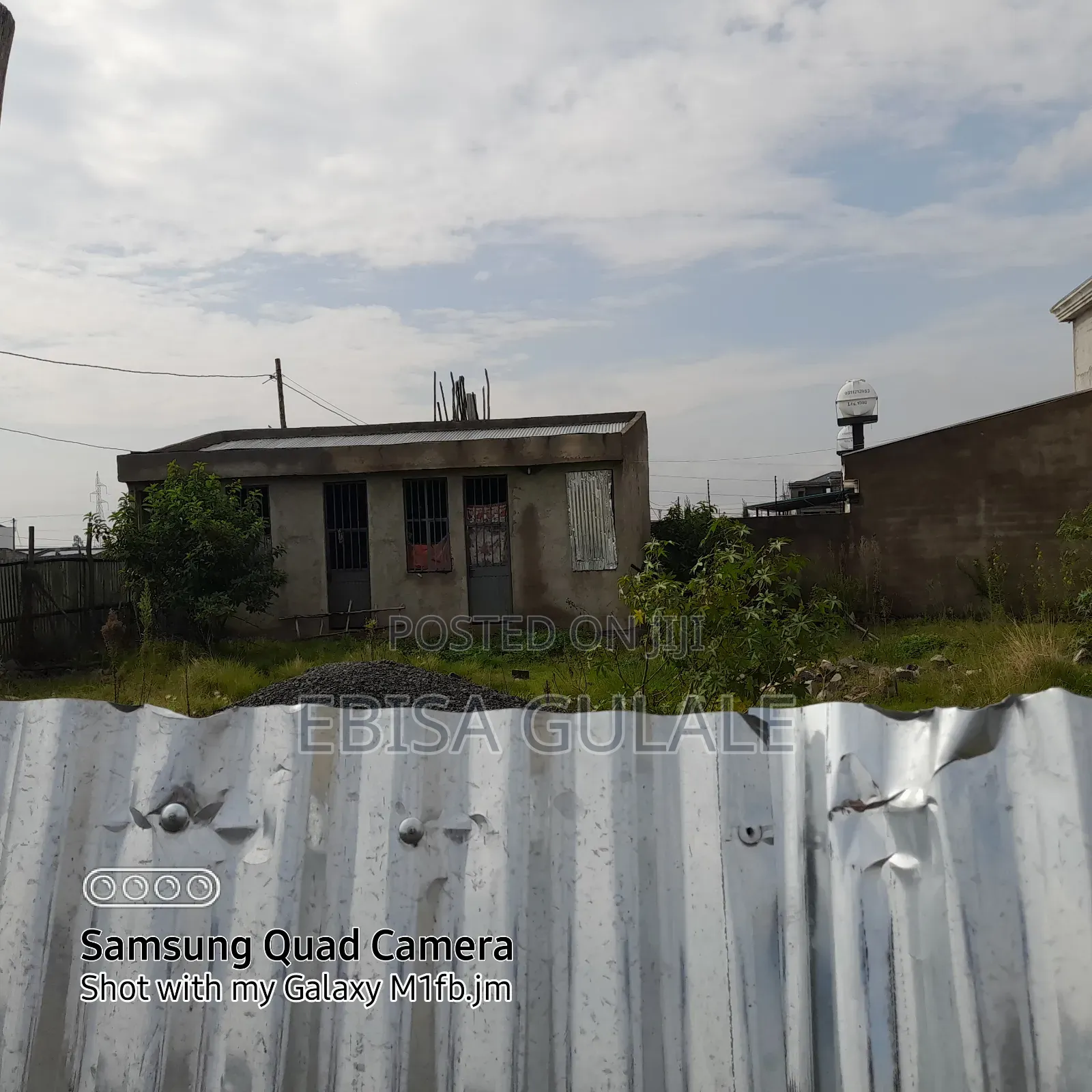 3bdrm Farm House in Oromia-Finfinne for sale